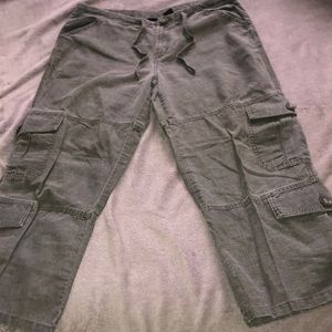 Linen capris